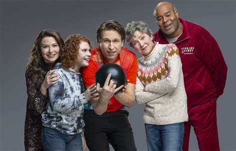 How We Roll (TV Series 2022) .